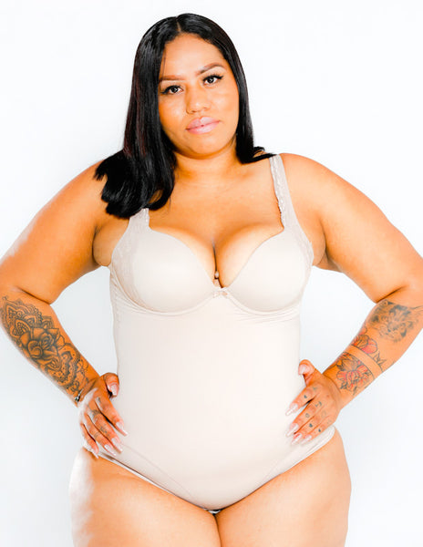 BODY GAINANTE BRETELLES LARGE AVEC DENTELLES REMBOURRE BONNET C VI LINGERIE 350491